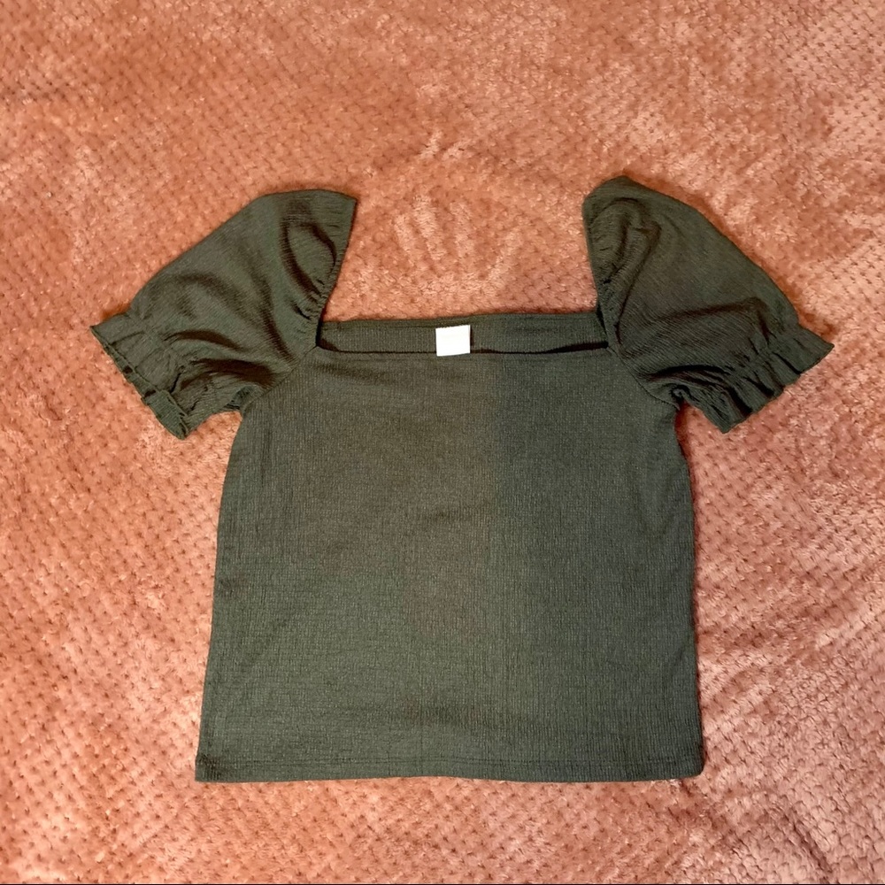 balloon sleeve blouse